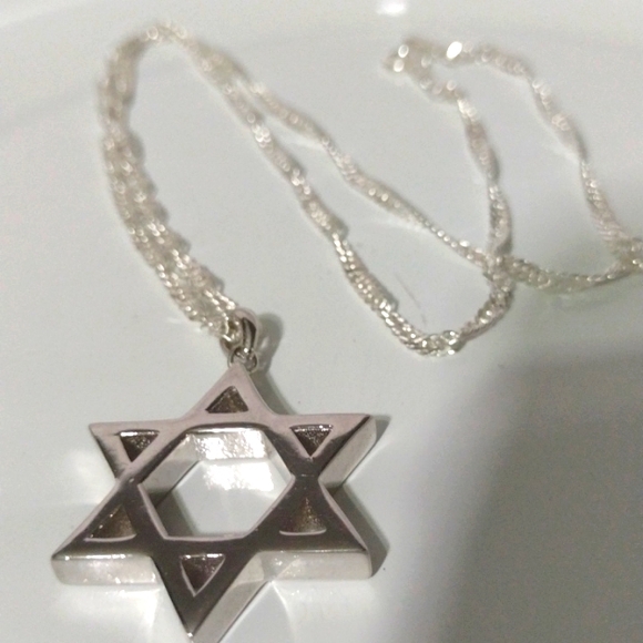 Star of David .825 Solid Sterling Silver 9.75 gms - Picture 2 of 7